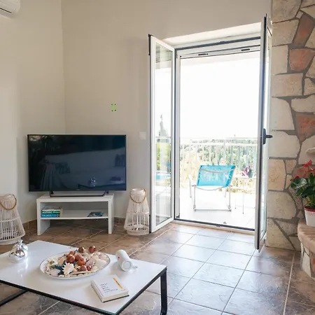 Stone Eriphyle ,private With Sunset View!! Villa Fiskardo