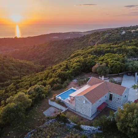 Stone Eriphyle ,private With Sunset View!! فيسكاردو