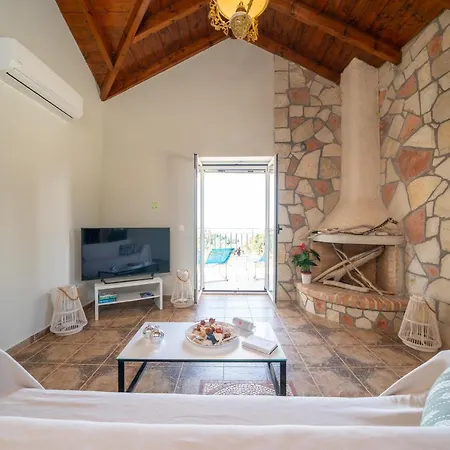 Stone Eriphyle ,private With Sunset View!! Villa Fiskardo